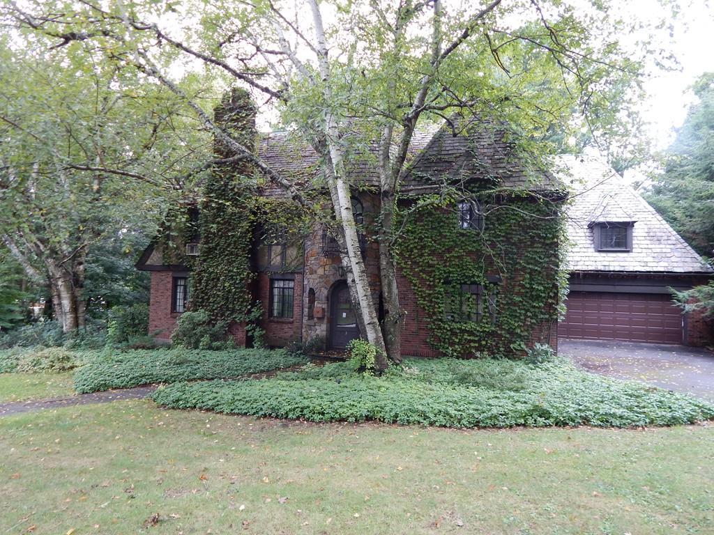 3 Westwood Drive - Photo 1
