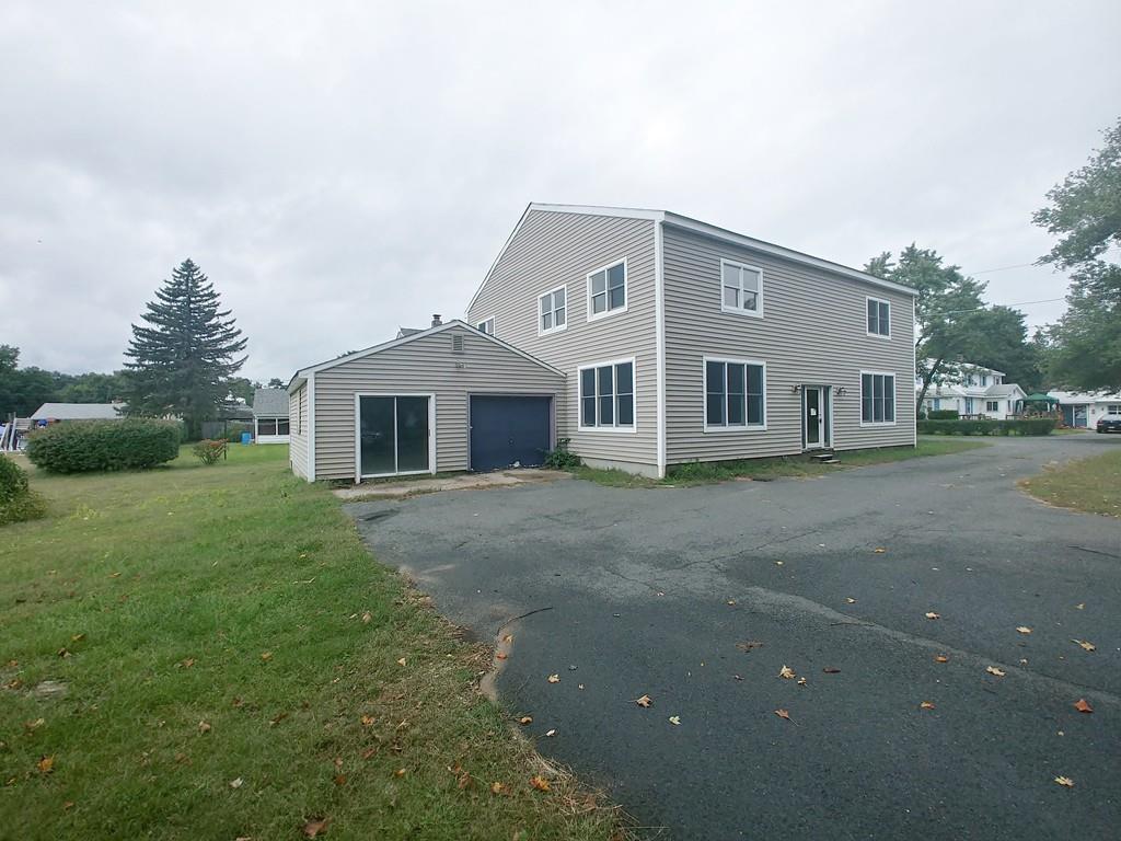 19 Forest Ave - Photo 1
