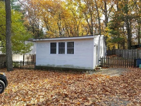 13 Lower Rd - Photo 1