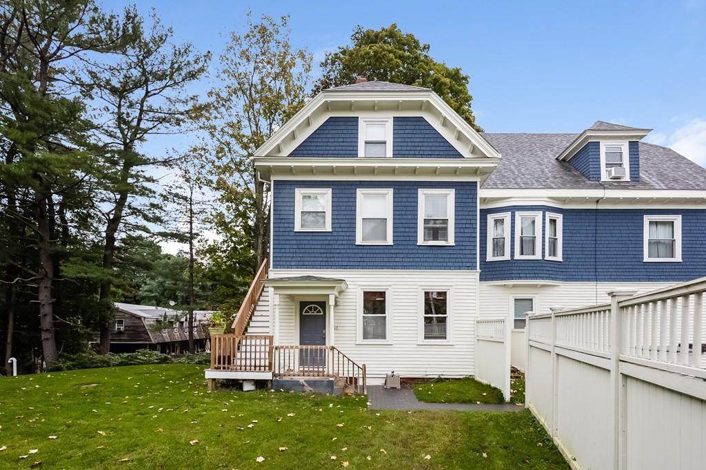 740 Salem - Photo 1