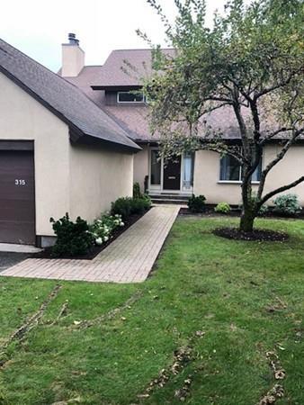 315 Goddard Ave - Photo 1