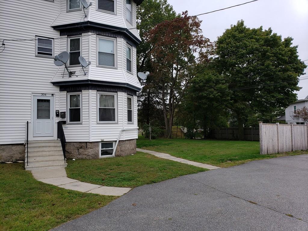 302 Cory St - Photo 1