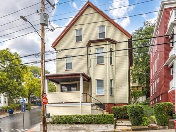 229 Summer St - Photo 1