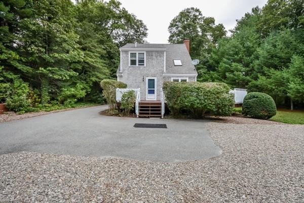 25 Chesapeake Bay Ave - Photo 1
