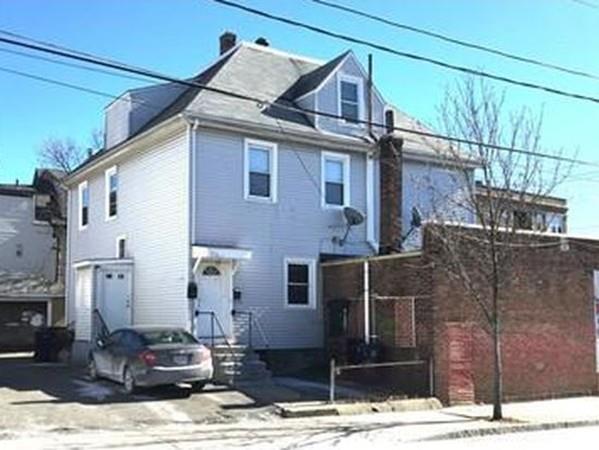 82 Nichols St - Photo 1