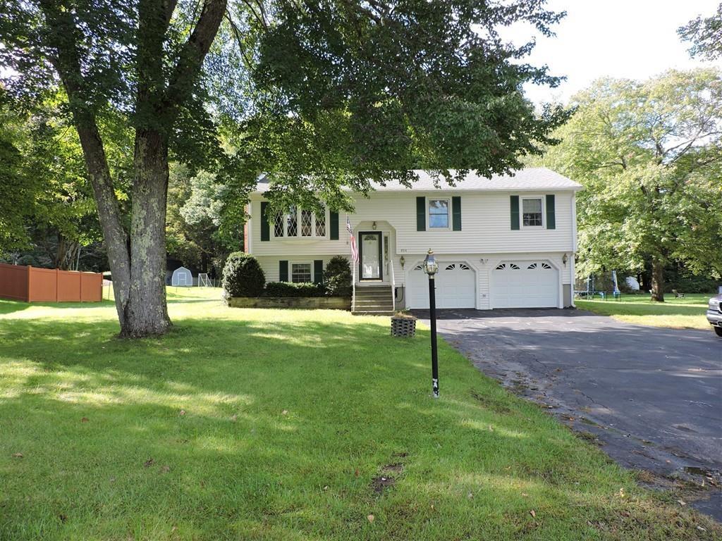 854 Thompson Road - Photo 1