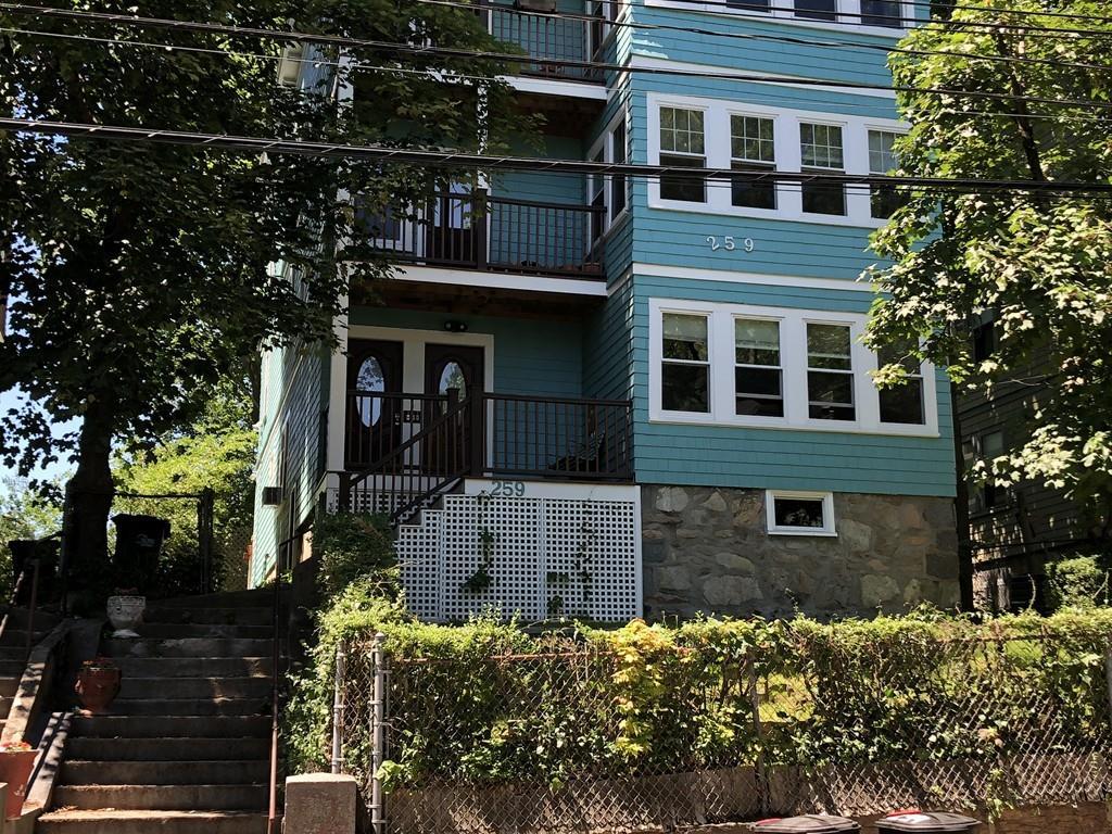 259 Chestnut Ave. - Photo 1