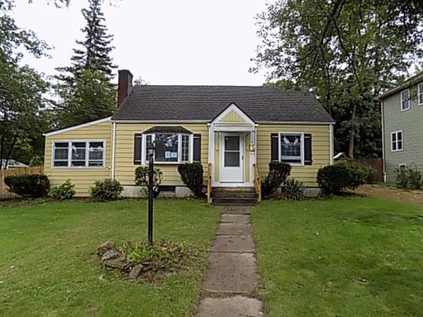2 Stratford Rd - Photo 1