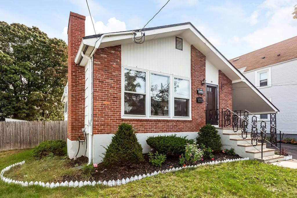 19 Marshall St - Photo 1