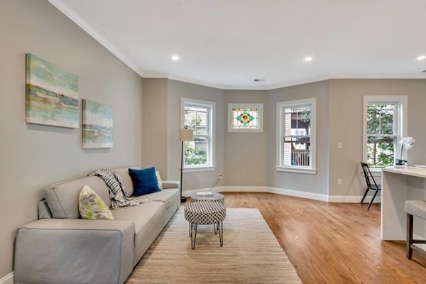 251 Boston St - Photo 1