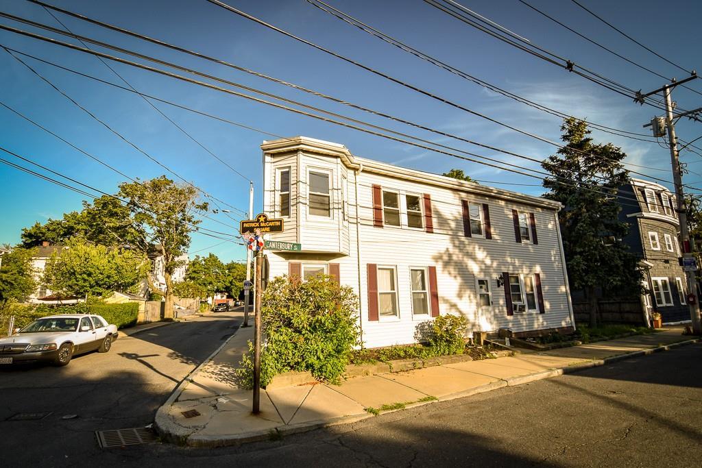 836 Canterbury St. - Photo 1