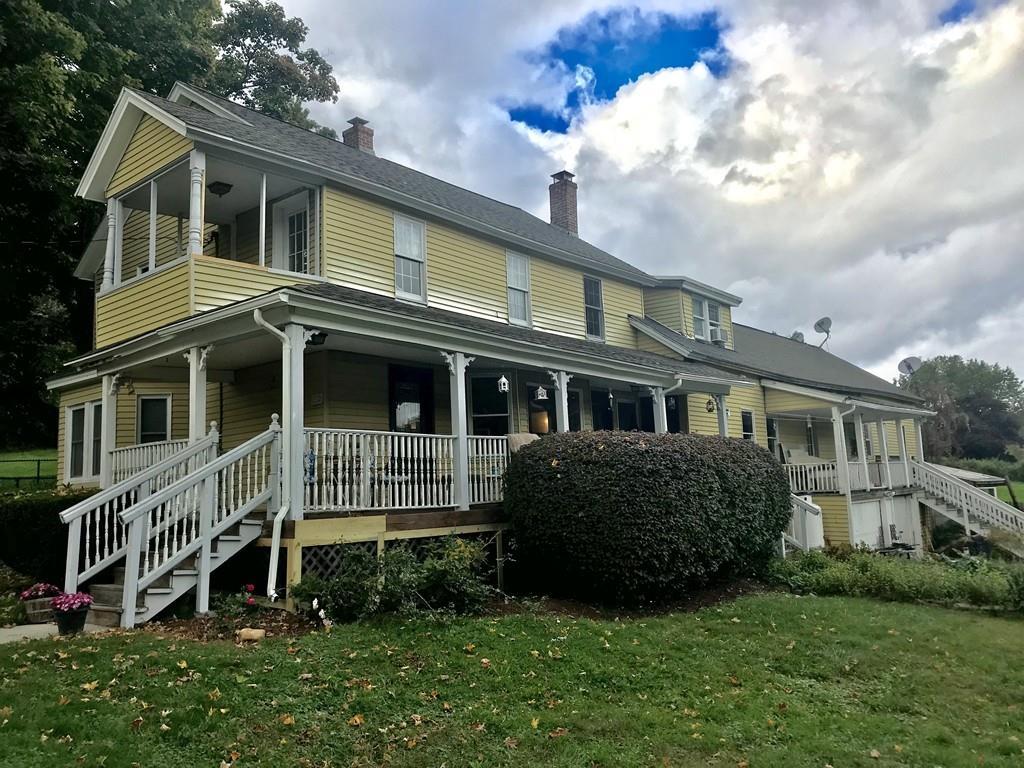 112 Main St - Photo 1