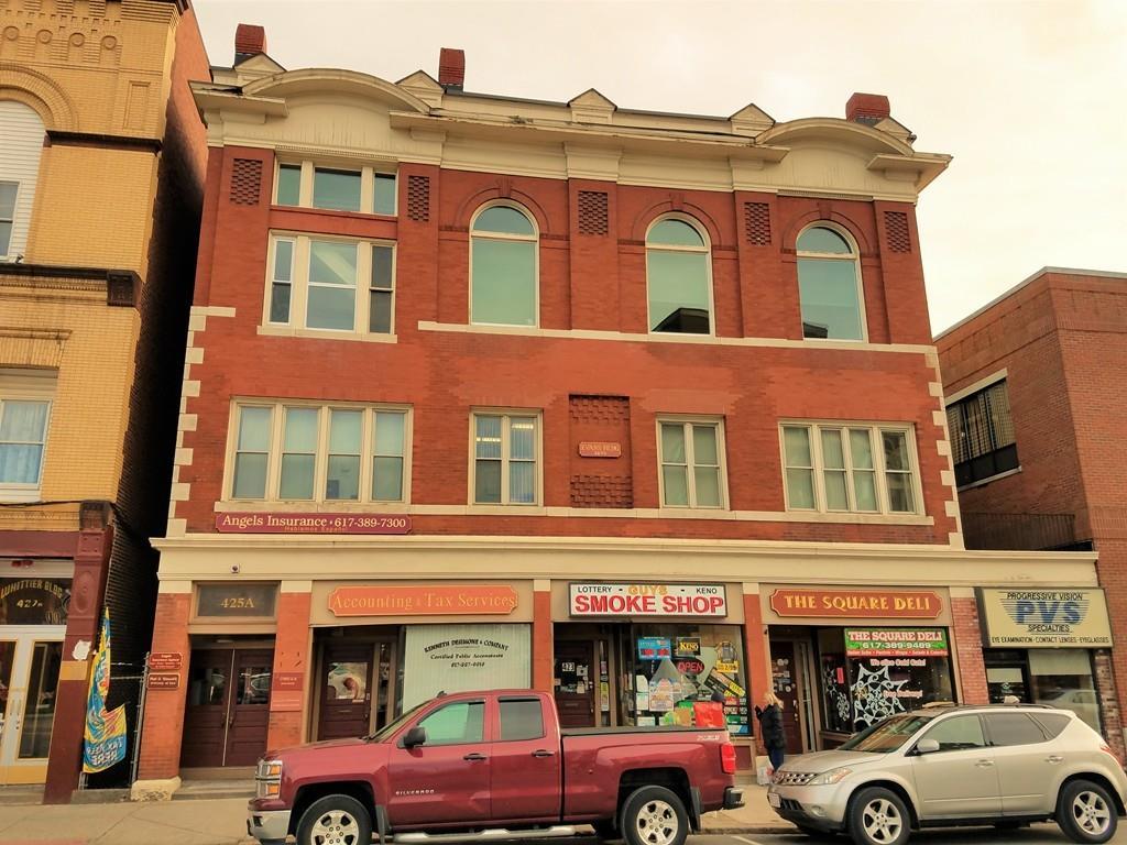 421-425A Broadway - Photo 1
