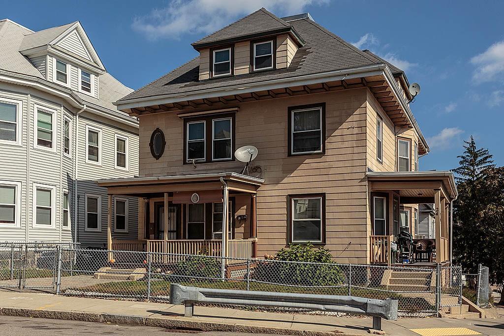 24 Dakota Street - Photo 1