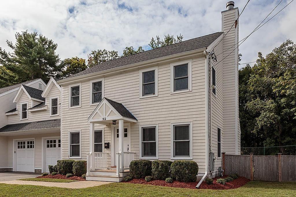 92 Middlesex St - Photo 1