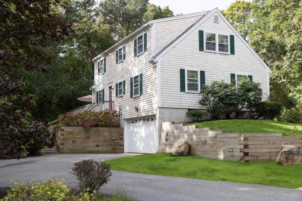 91 Bradford Road - Photo 1