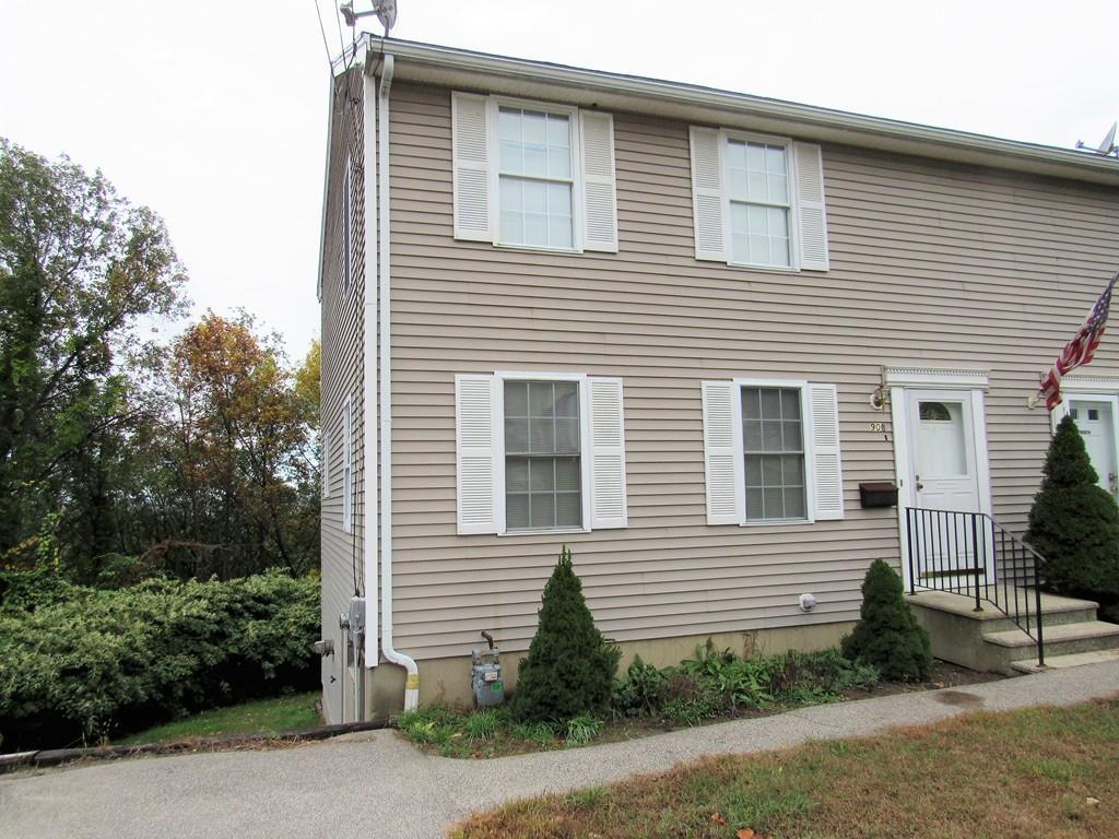 90 Loxwood St - Photo 1