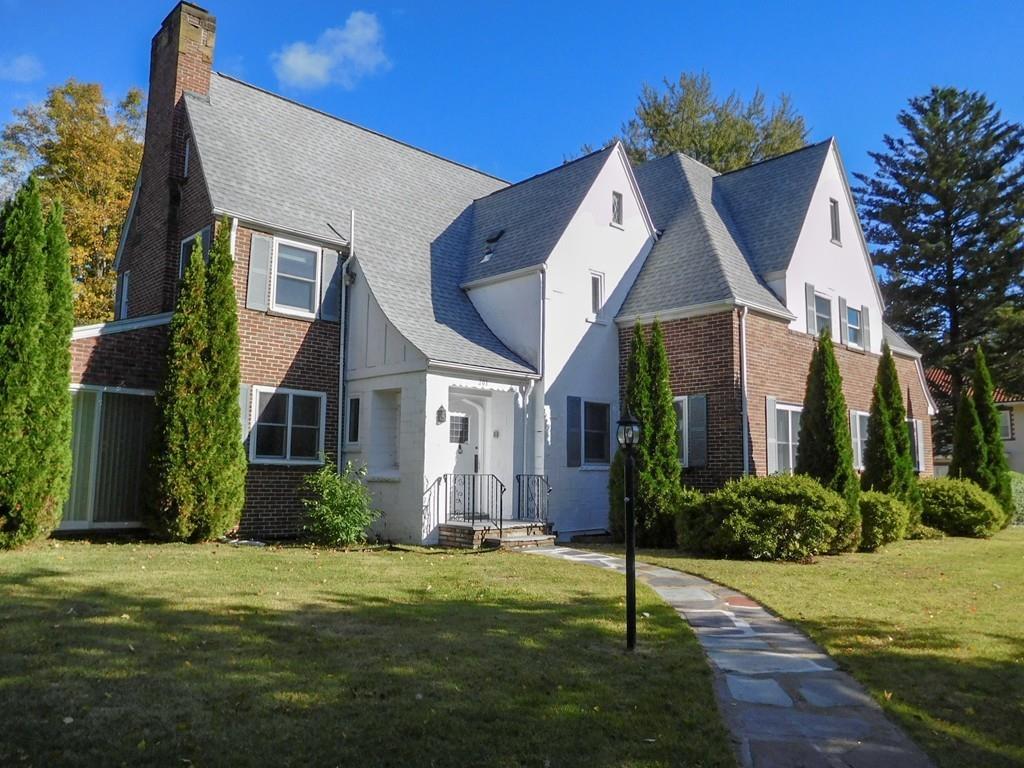 201 Madison Avenue - Photo 1