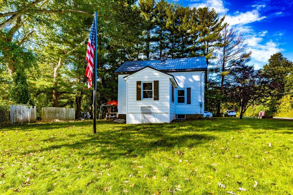 212 Pochassic Rd - Photo 1