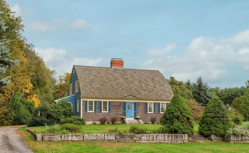 1027 Main St - Photo 1