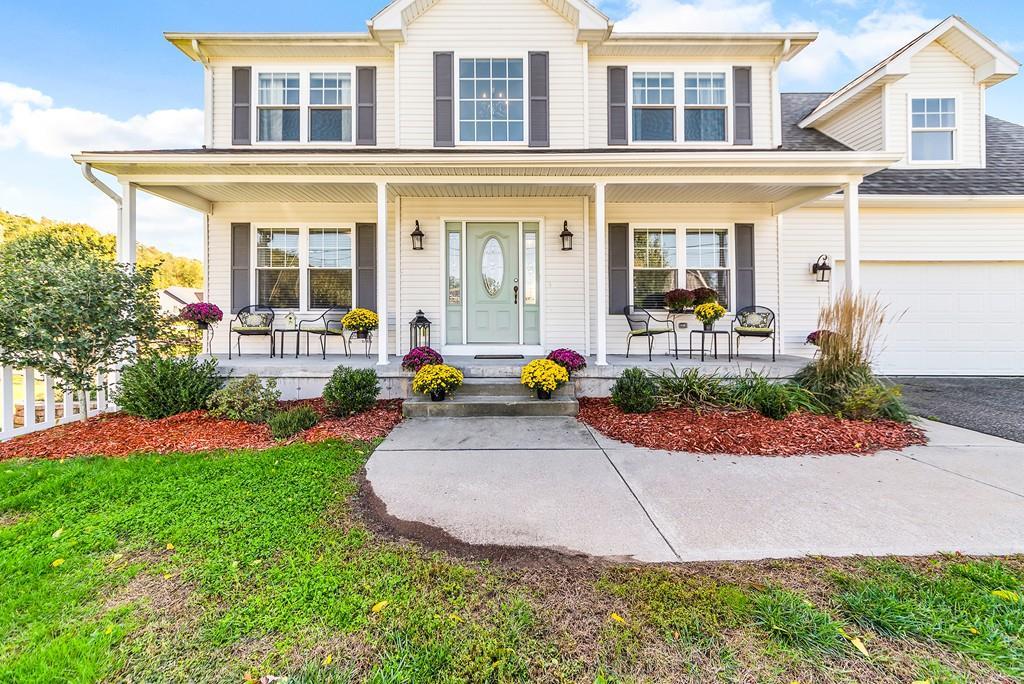 13 Stewart Avenue - Photo 1