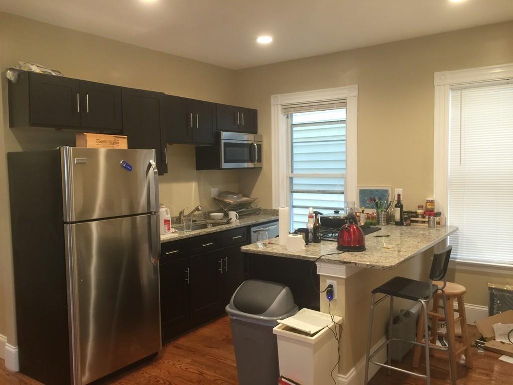 404 Centre St - Photo 1