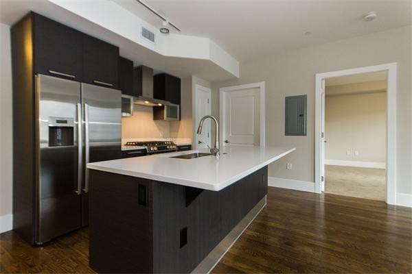 10 St. George Street - Photo 1