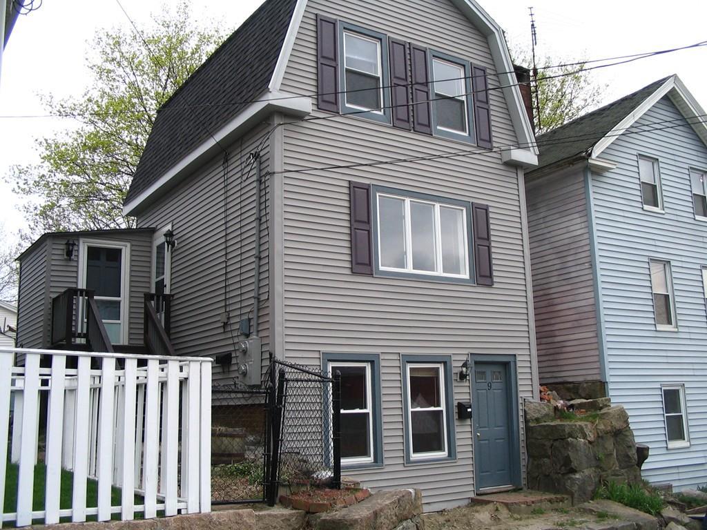 9 Eastern Ave - Photo 1