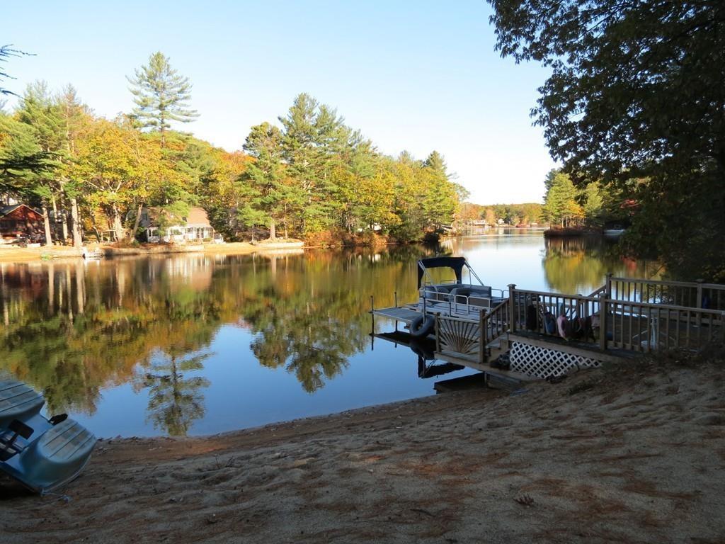 346 Beachview Drive - Photo 1