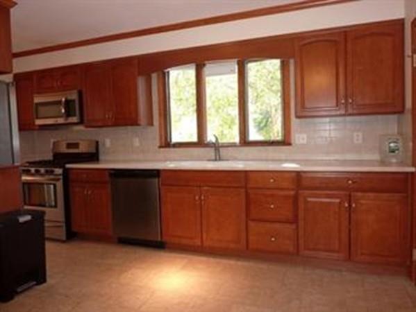 134 Waverley - Photo 1