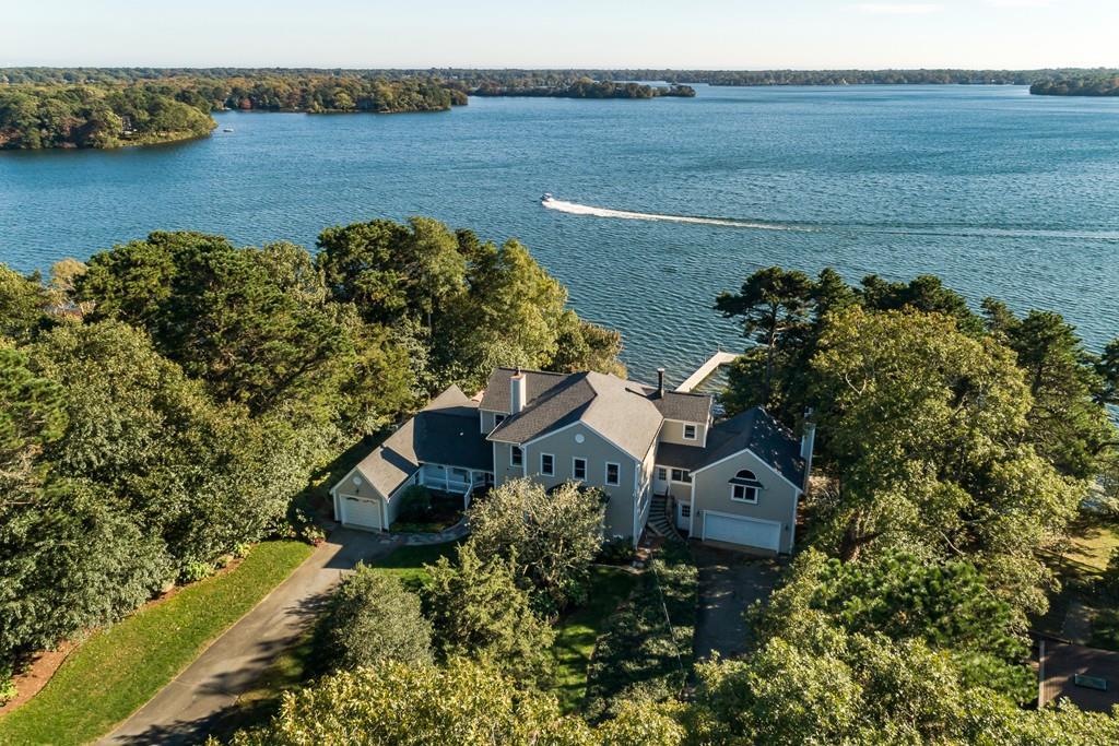 56 Lakeview Drive - Photo 1