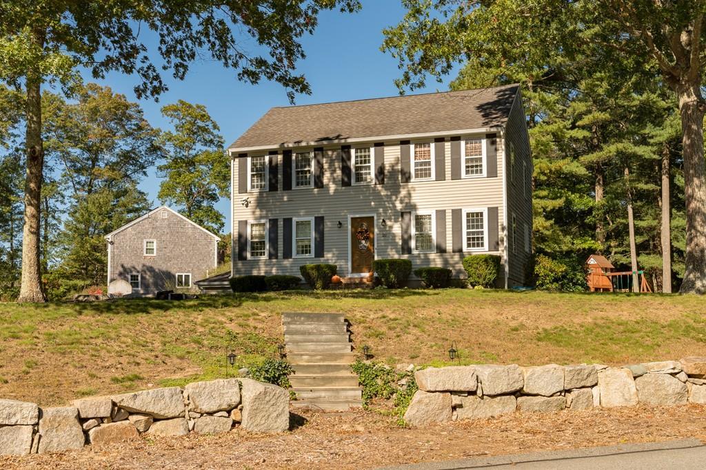20 Wendy Ln - Photo 1