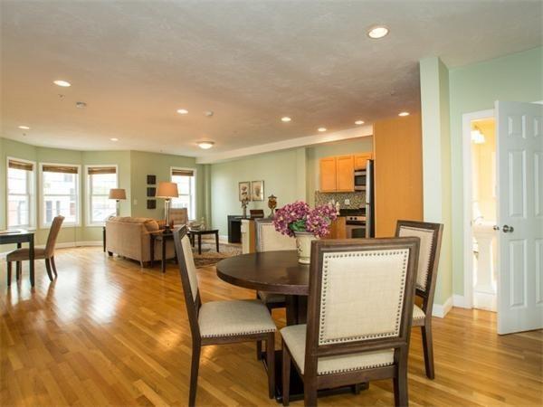 32 Parker St - Photo 1