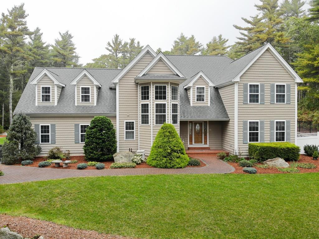 15 Higginson Lane - Photo 1
