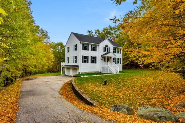 17 Sullivan Blvd - Photo 1