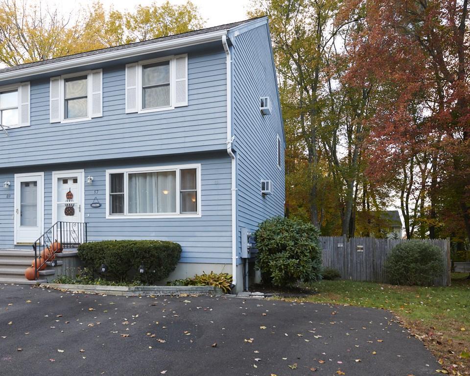 87 Bateman St - Photo 1