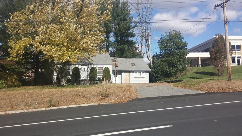483 Boston Turnpike - Photo 1