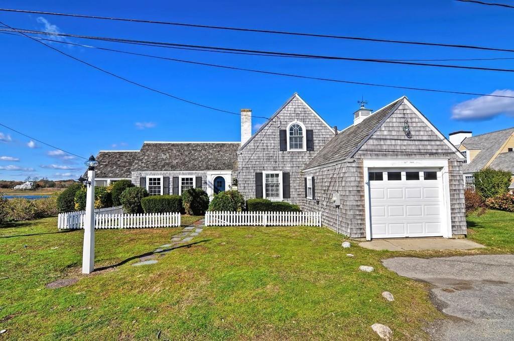 64 Short Beach Rd - Photo 1