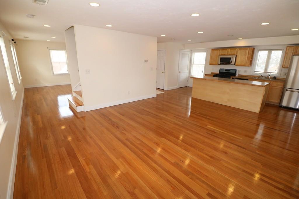 76 Seaver - Photo 1