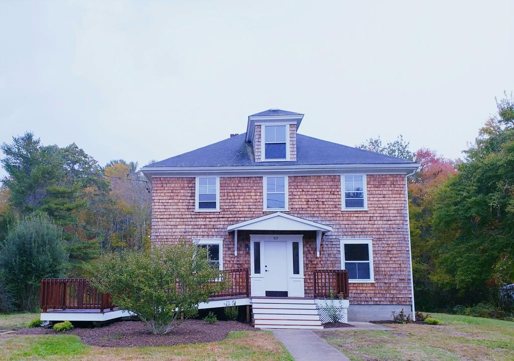 917 Point Rd - Photo 1