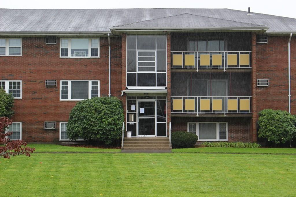 223 Rock Street - Photo 1