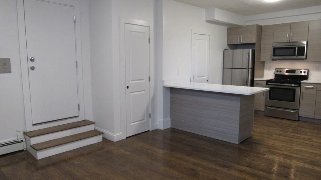 19 Stillman St - Photo 1