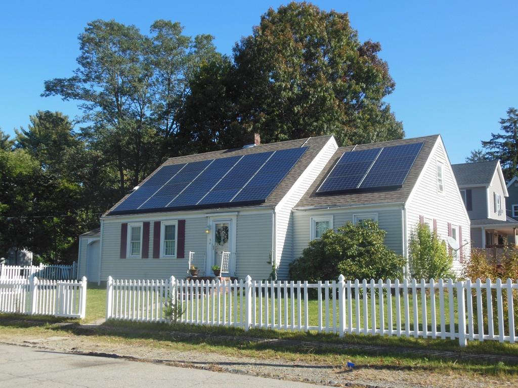 54 Auburn St - Photo 1