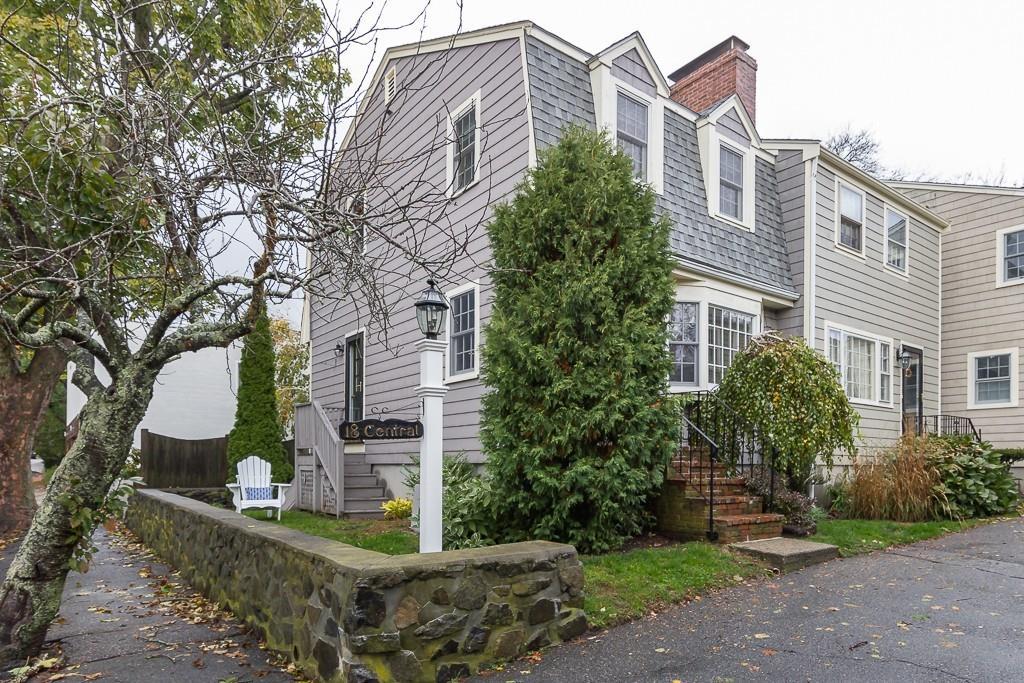 18 Central Street - Photo 1