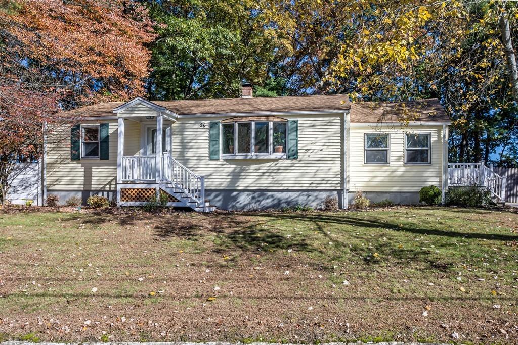 26 Tanglewood Ave - Photo 1