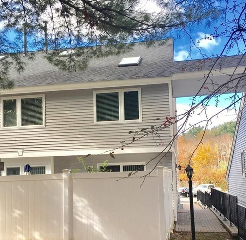 78 Meadow Pond Dr - Photo 1