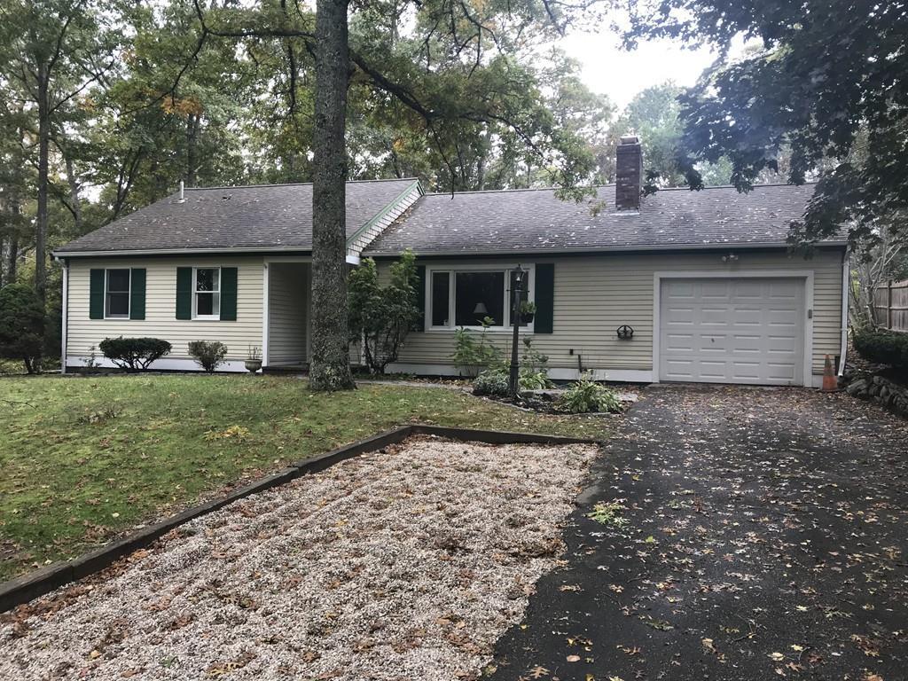 129 Pond Cir - Photo 1