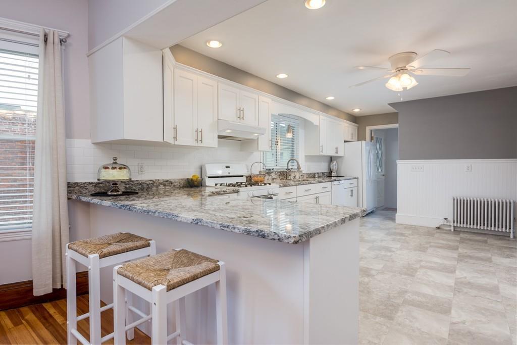 8-10 River St - Photo 1