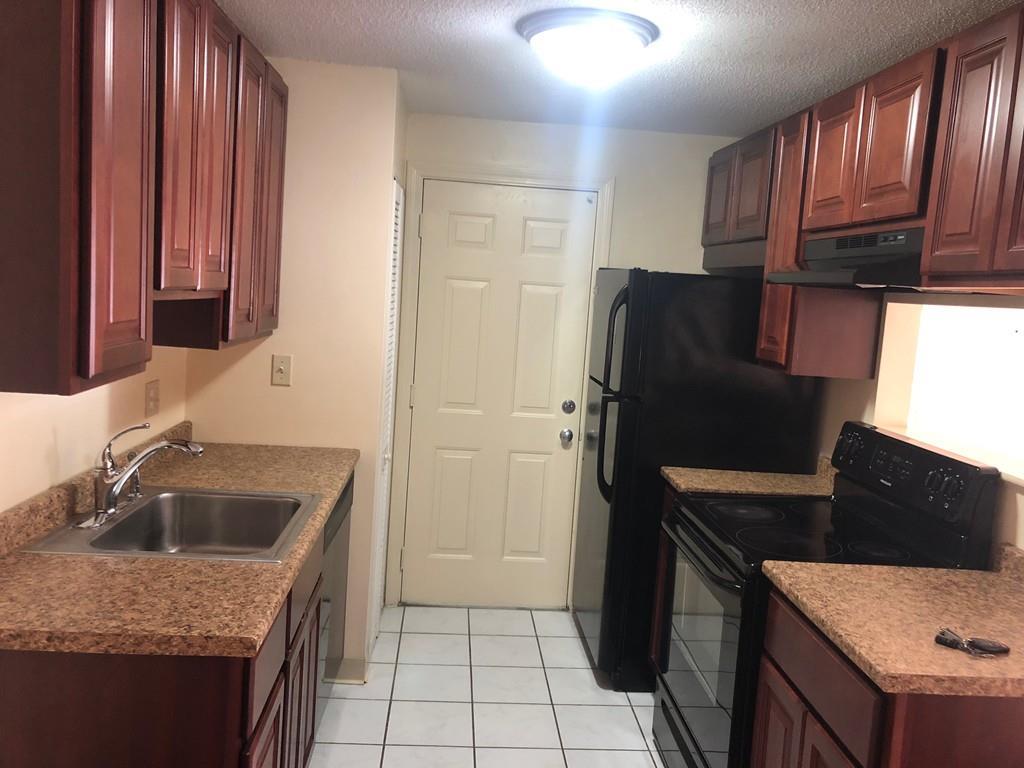 14 Walden Drive - Photo 1