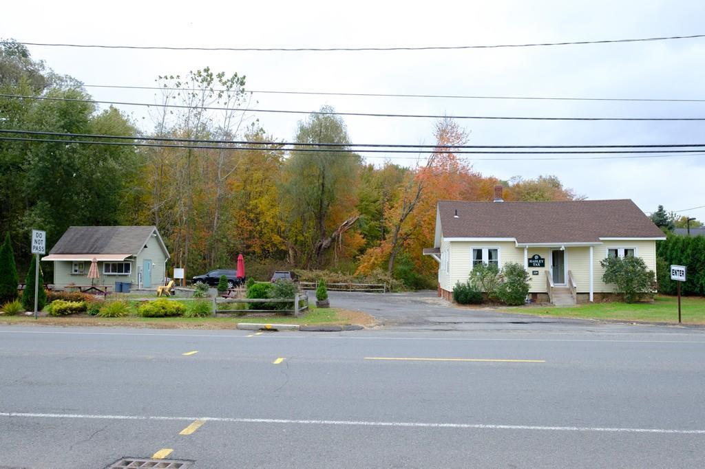 229 Russell Street - Photo 1